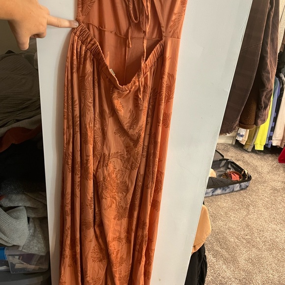 Roxy - Open Back Coral floral Jumper Size L - Picture 6 of 6